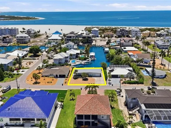 8336 Lagoon RD, FORT MYERS BEACH, FL 33931