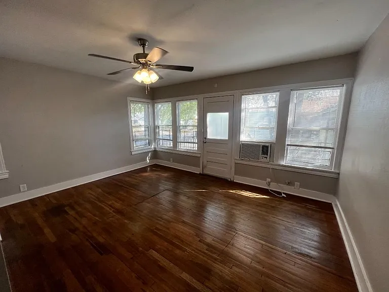 142 Avant Ave — Photo 8