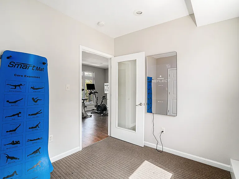 Corinth Place — Photo 50