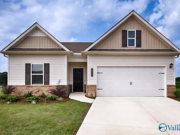 18541 Oxbow Ln, Athens, AL 35613