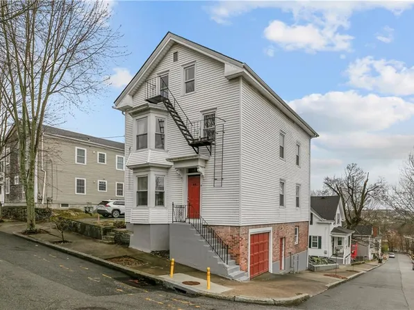 48 Tecumseh St, Providence, RI 02906