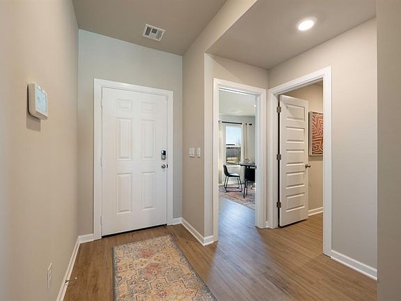 2nd image of 10233 NW 28th St