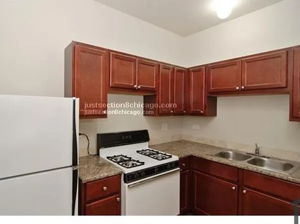 3055 W Jackson Blvd #1, Chicago, IL 60612
