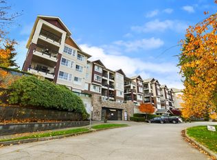 19677 Meadow Gardens Way #211, Pitt Meadows, BC V3Y 0A2