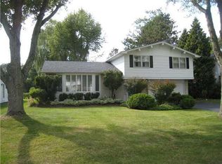 211 Culpepper Rd, Buffalo, NY 14221