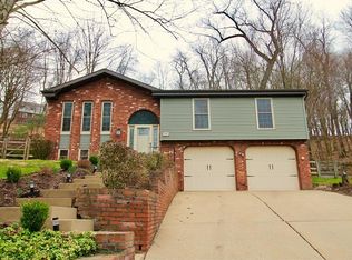110 Hawk Dr, Glenshaw, PA