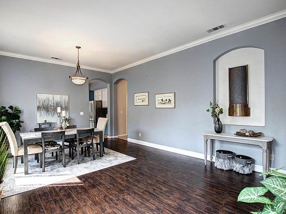 3rd image of 6412 Cormorant Cir