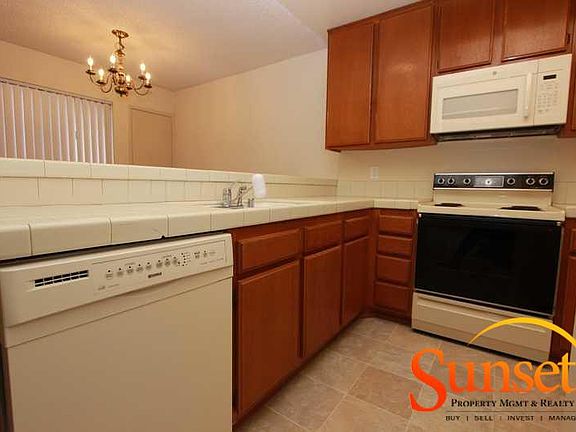 3rd image of 4120 Porte De Merano Unit 83
