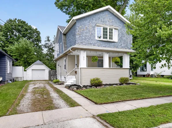 33 E 2nd St, Milan, MI 48160