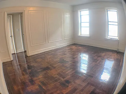 Rented by Lang Realty LLC | media 18