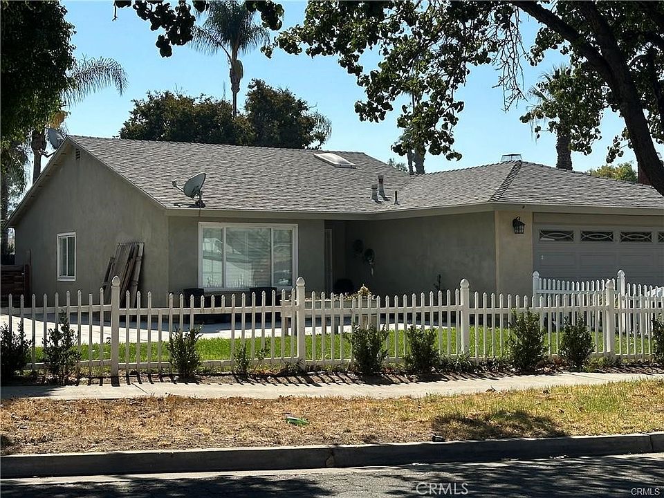1st image of 2832 Litchfield Dr