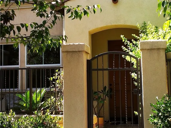 50 Trailing Vine, Irvine, CA 92602