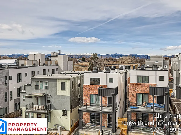 1230 Perry St #1 — Photo 4