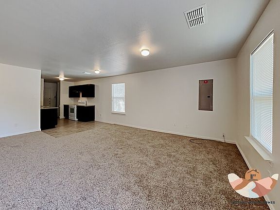 5th image of 5409 Diaz Ave