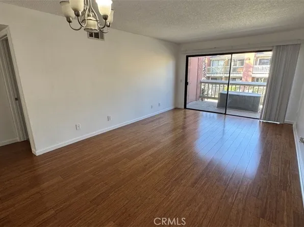 760 Rimpau Ave Unit 202, Corona, CA 92879