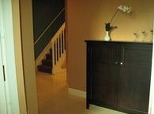736 NE 7th Ave, Fort Lauderdale, FL 33304