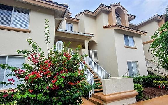 4th image of 13202 Glenmoor Dr