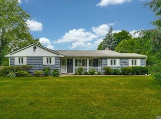 83 Manor Rd, Huntington, NY 11743
