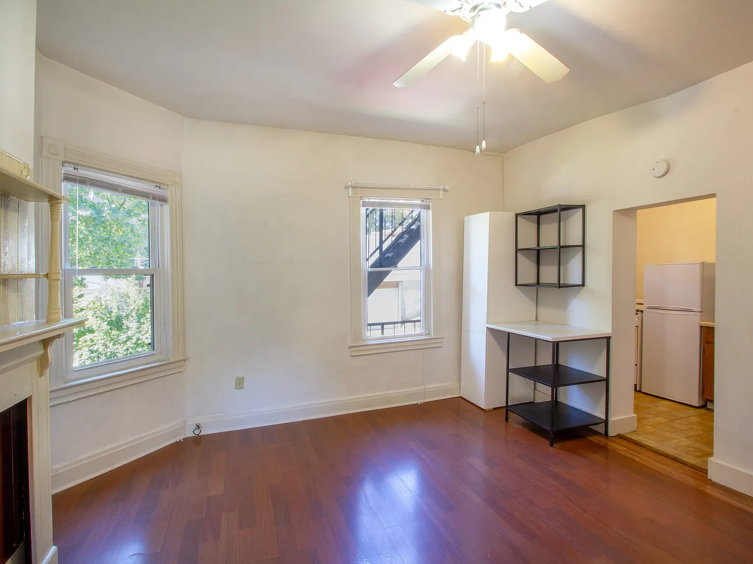 1 bed, 905 sqft, $1,100 — Photo 4