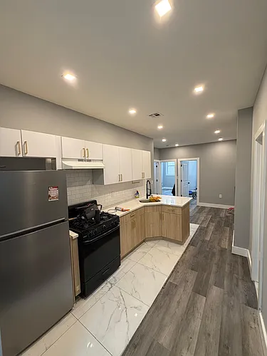 235 2nd St Photo 1