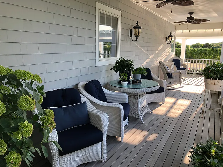 390 Old Montauk Hwy — Photo 26