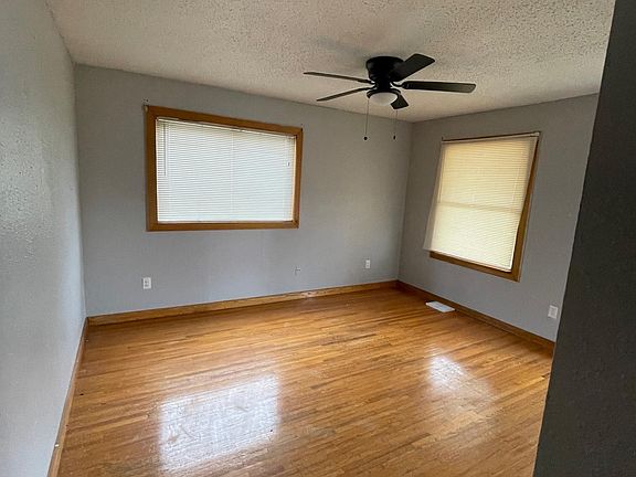2nd image of 10327 Dudley Dr