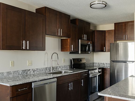 2nd image of 13257 Court Pl #13331