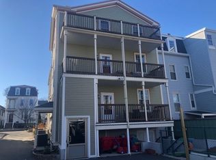 89 Pearl St APT 3, Somerville, MA 02145