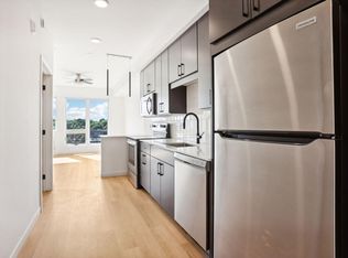 Miro, Minneapolis, MN 55405