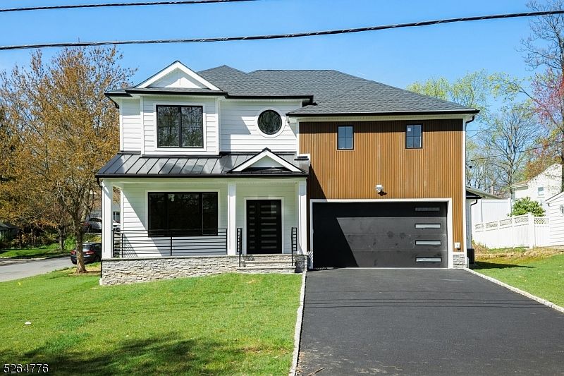 1st image of 41 Ashwood Dr