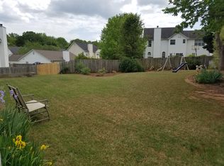 945 Charter Club Dr, Lawrenceville, GA