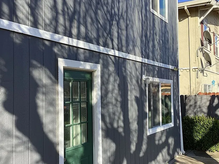 1535 South Ave #B — Photo 2