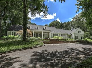 74 Ballantine Rd, Bernardsville, NJ 07924