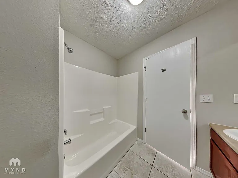 1119 S Brown Ave — Photo 13