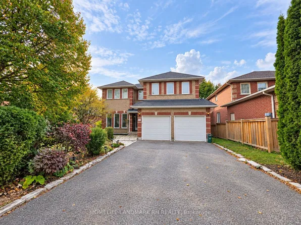 592 Dutch Elliott Ct, Newmarket, ON L3Y 8L1