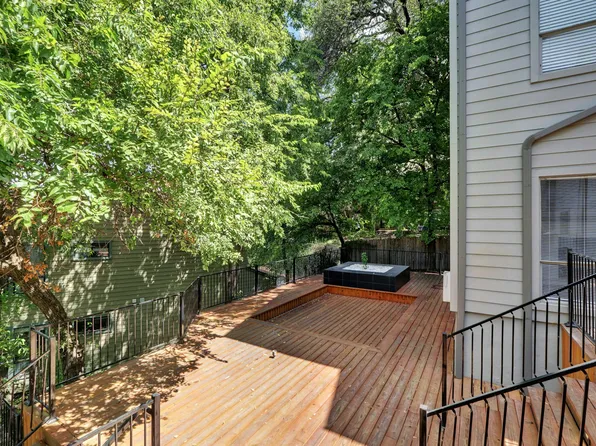 908 Poplar St APT 103, Austin, TX 78705