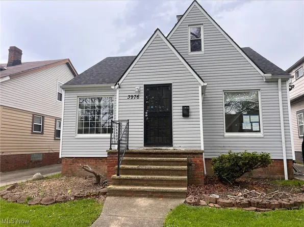3976 E 154th St, Cleveland, OH 44128
