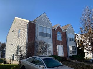 24 Timber Oaks Trl, O Fallon, MO 63368