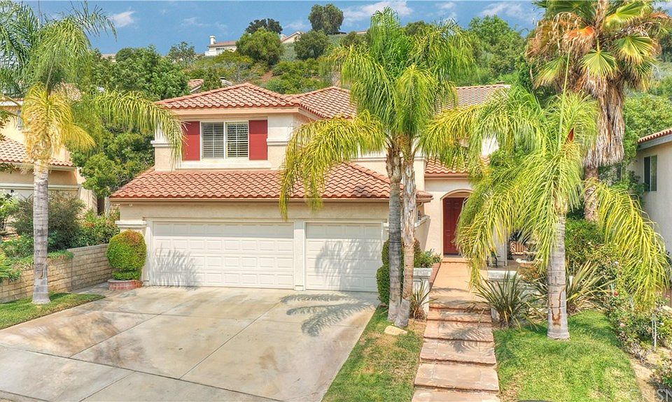 1st image of 21113 Oakleaf Canyon Dr