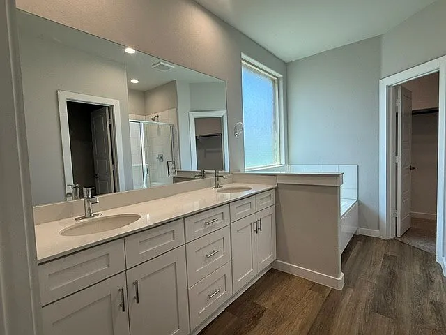 6908 Expedition Dr — Photo 22