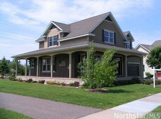 11639 E Laketowne Dr, Albertville, MN 55301