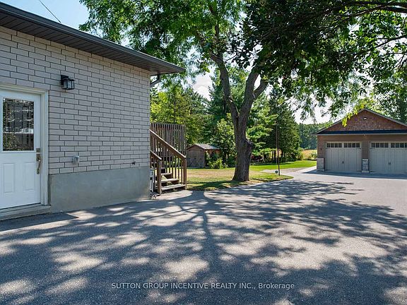 5th image of 1193 Sunnidale Rd