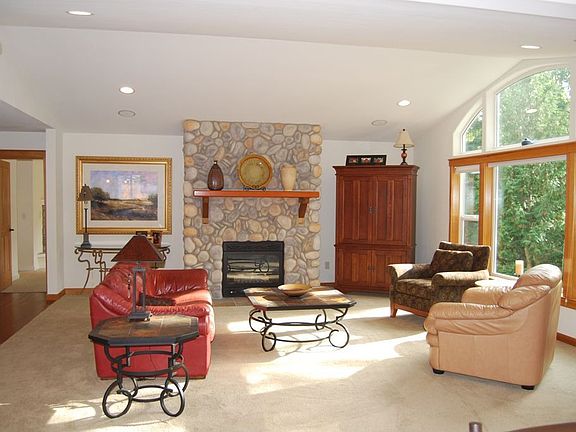 Bright Living area