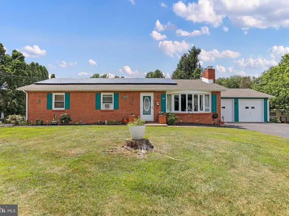507 Mount Pleasant Rd, Fayetteville, PA 17222