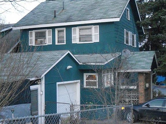 3rd image of 1416 Logan Ave