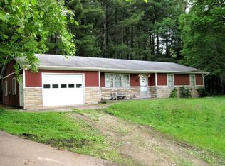 971 Burr Oak Blvd, Nelsonville, OH 45764
