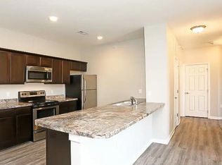 5719 NW 57th Ave #5705-101, Johnston, IA 50131