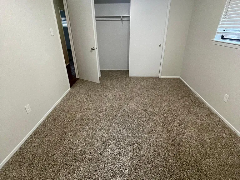 2823 Norwood Ln — Photo 13