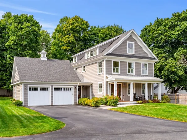 2 William Griffin Way, Newburyport, MA 01950