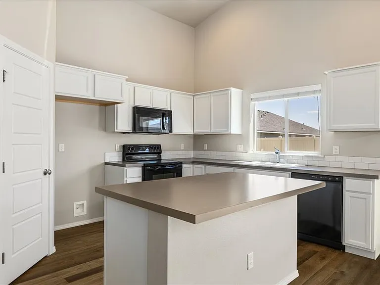 11849 W Skyhaven St — Photo 14